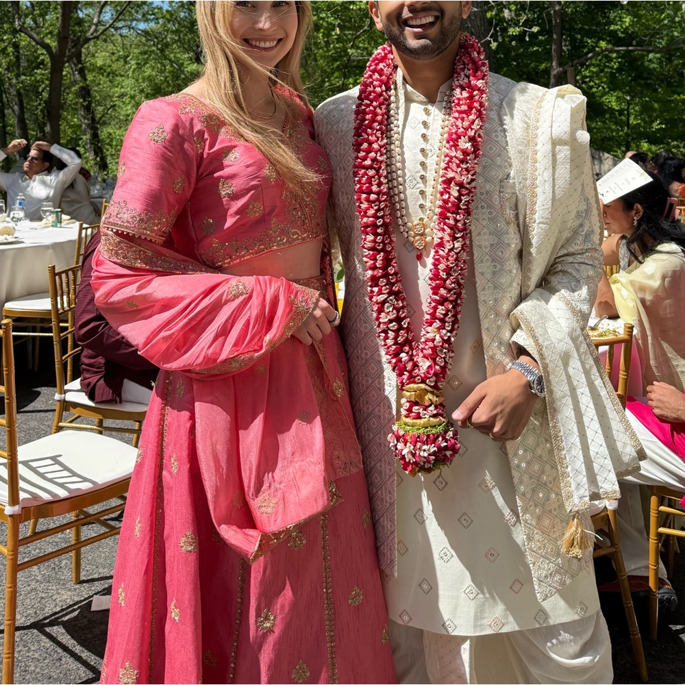 Elegant Pink Embroidered Bridal Lehenga Choli - Picture 5 of 5